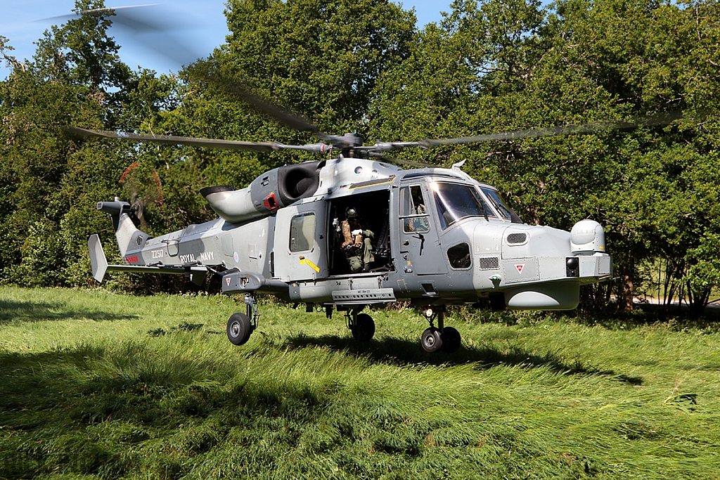 AgustaWestland AW159 Wildcat HMA2 - ZZ517 - Royal Navy