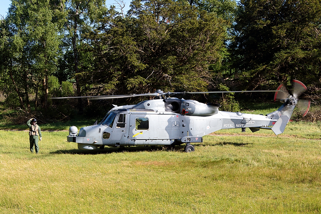 AgustaWestland AW159 Wildcat HMA2 - ZZ517 - Royal Navy