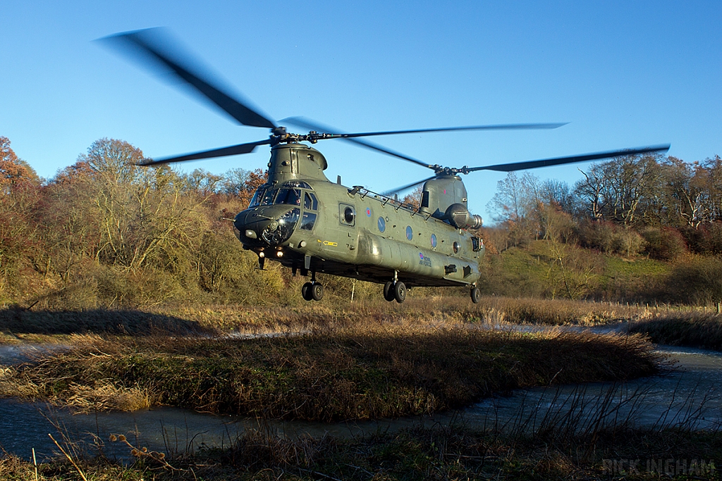 Boeing Chinook HC4 - ZA710 - RAF