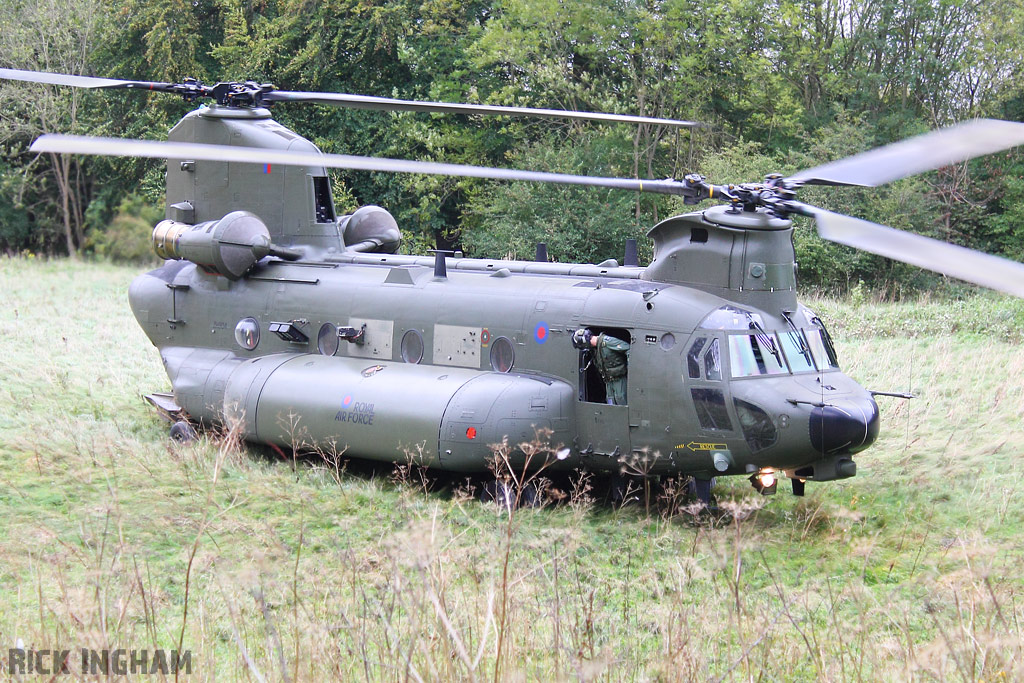 Boeing Chinook HC3 - ZH904 - RAF