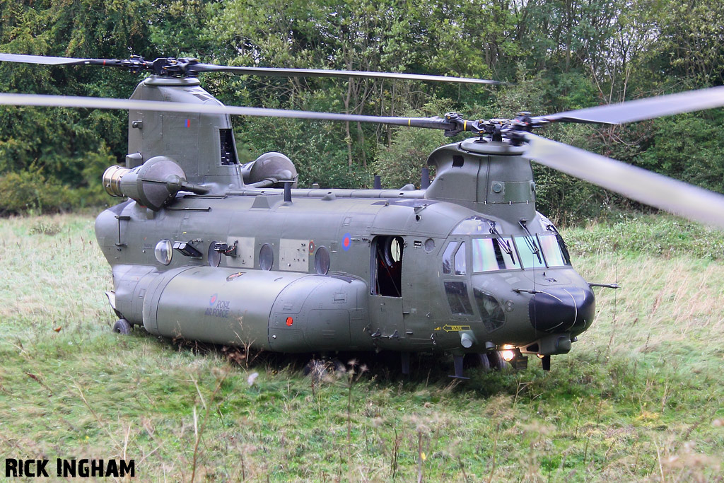 Boeing Chinook HC3 - ZH904 - RAF