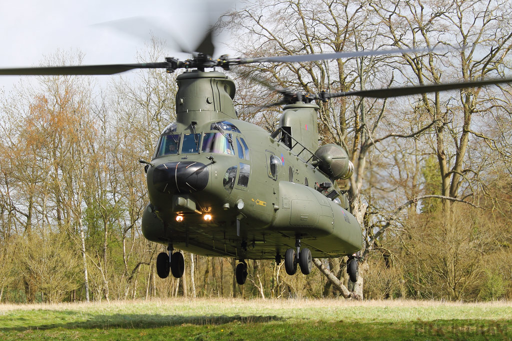 Boeing Chinook HC3 - ZH897 - RAF