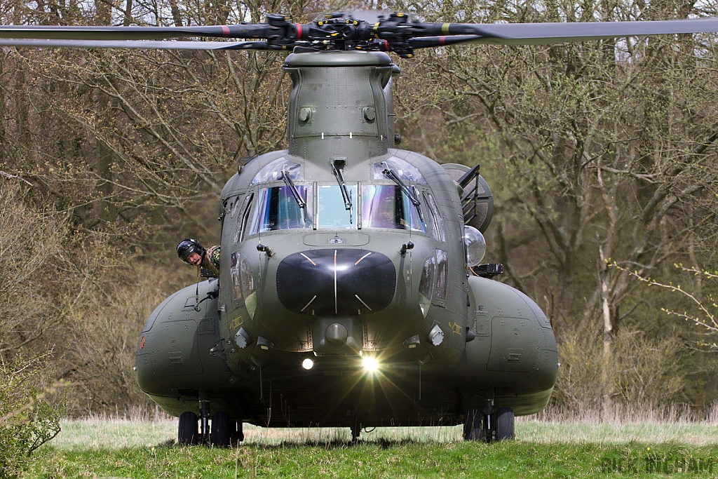 Boeing Chinook HC3 - ZH899 - RAF