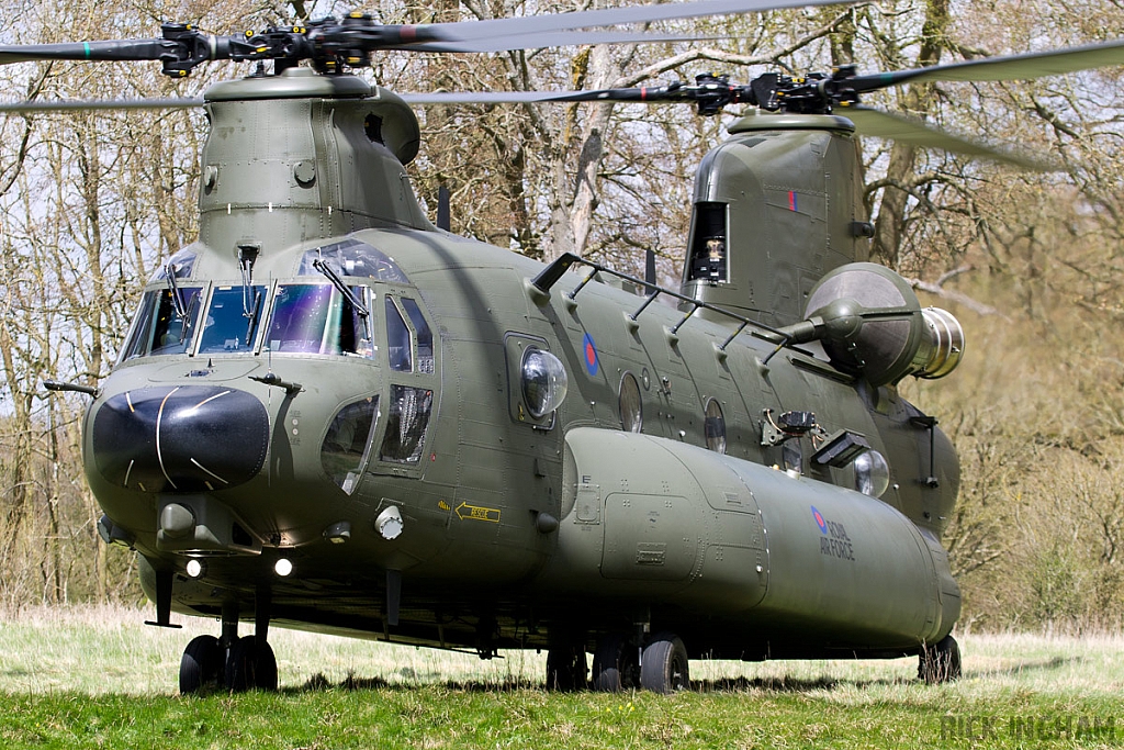 Boeing Chinook HC3 - ZH899 - RAF