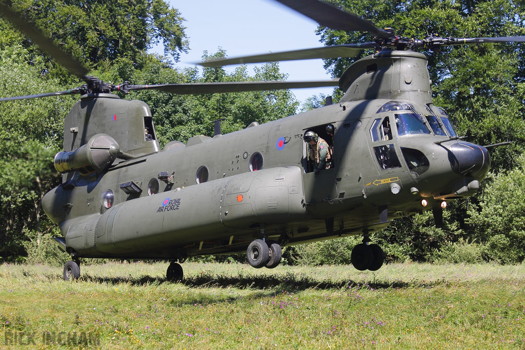 Boeing Chinook HC3 - ZH897 - RAF