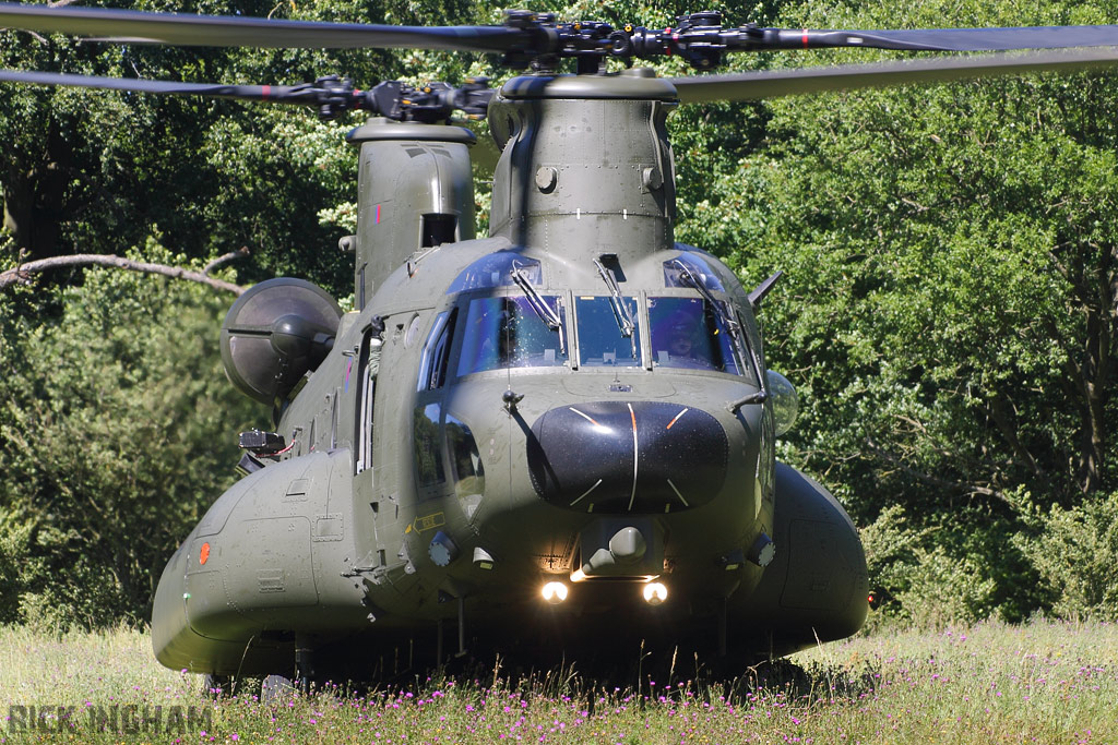 Boeing Chinook HC3 - ZH897 - RAF