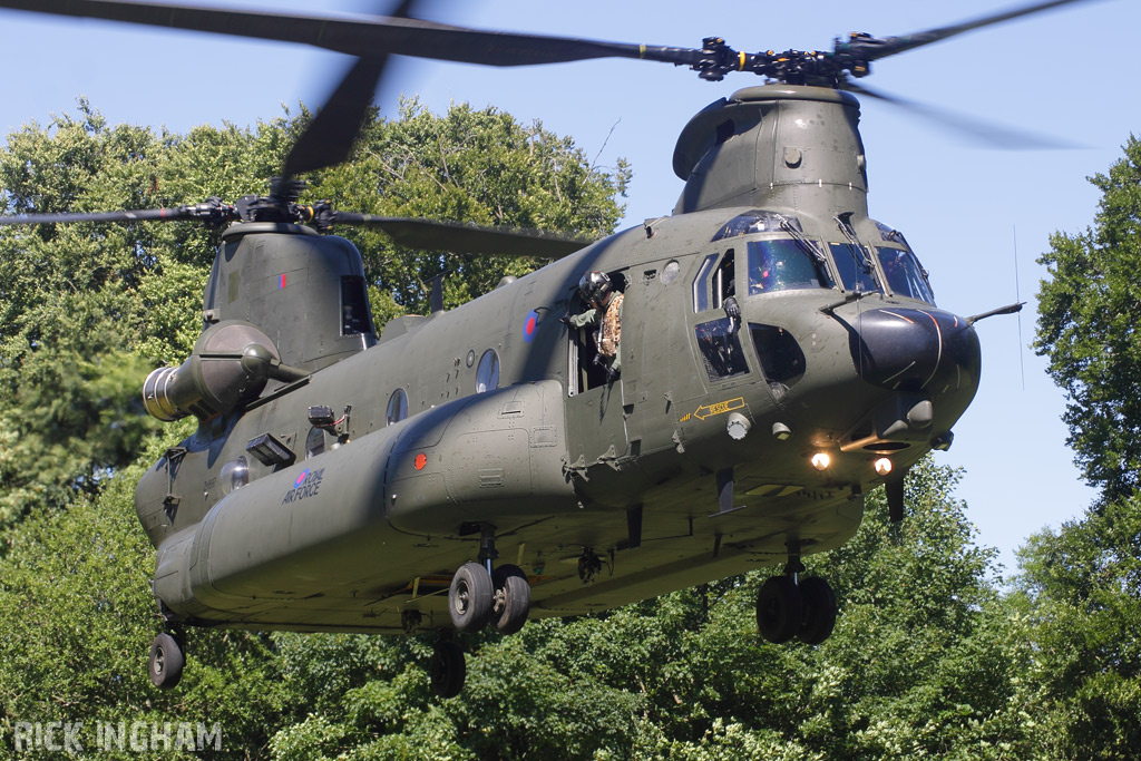 Boeing Chinook HC3 - ZH897 - RAF