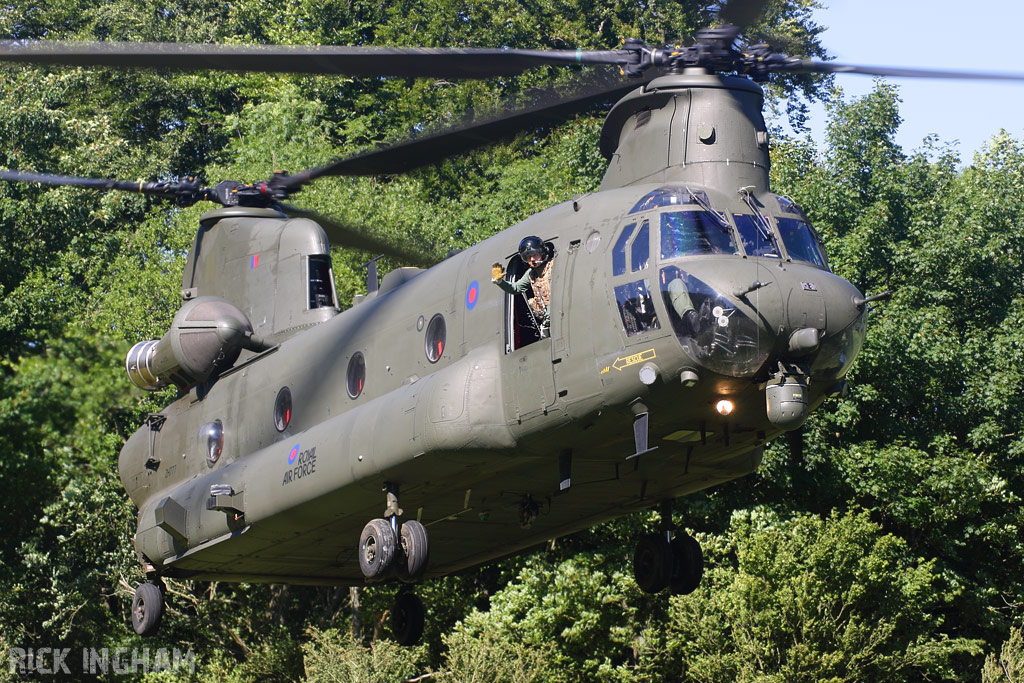 Boeing Chinook HC2 - ZH777 - RAF