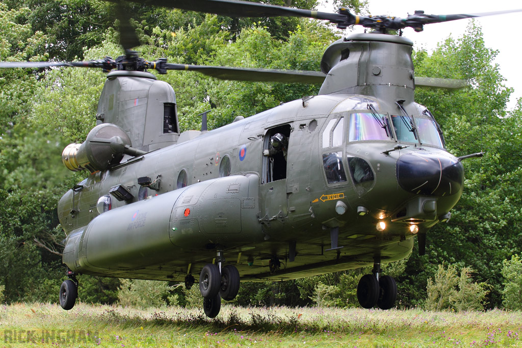 Boeing Chinook HC3 - ZH899 - RAF