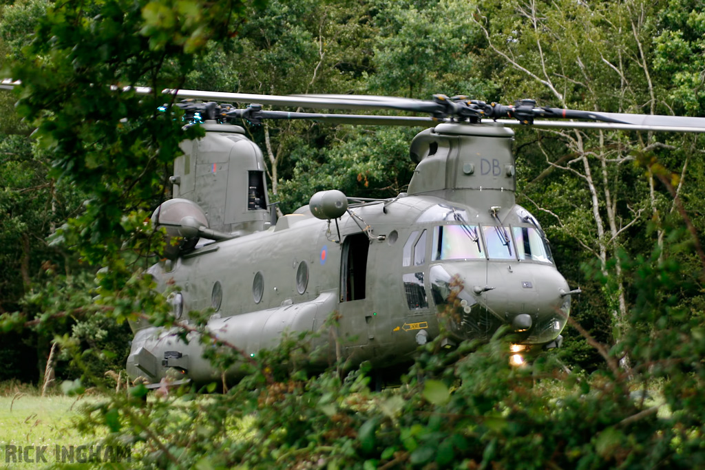 Boeing Chinook HC2 - ZD574/DB - RAF