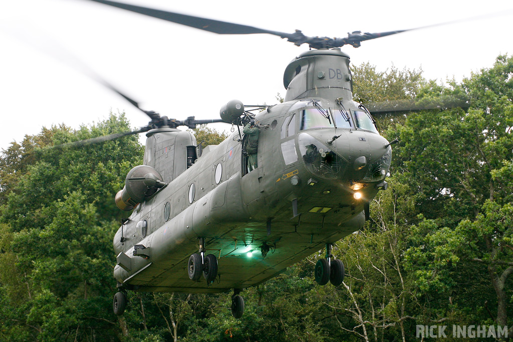 Boeing Chinook HC2 - ZD574/DB - RAF