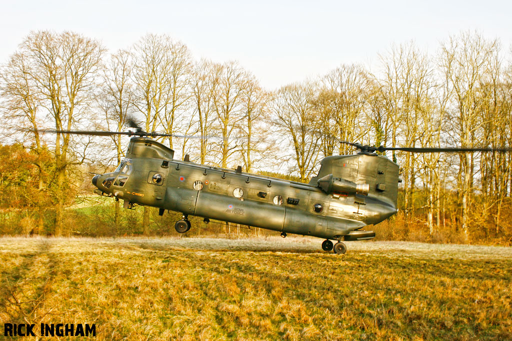 Boeing Chinook HC3 - ZH901 - RAF