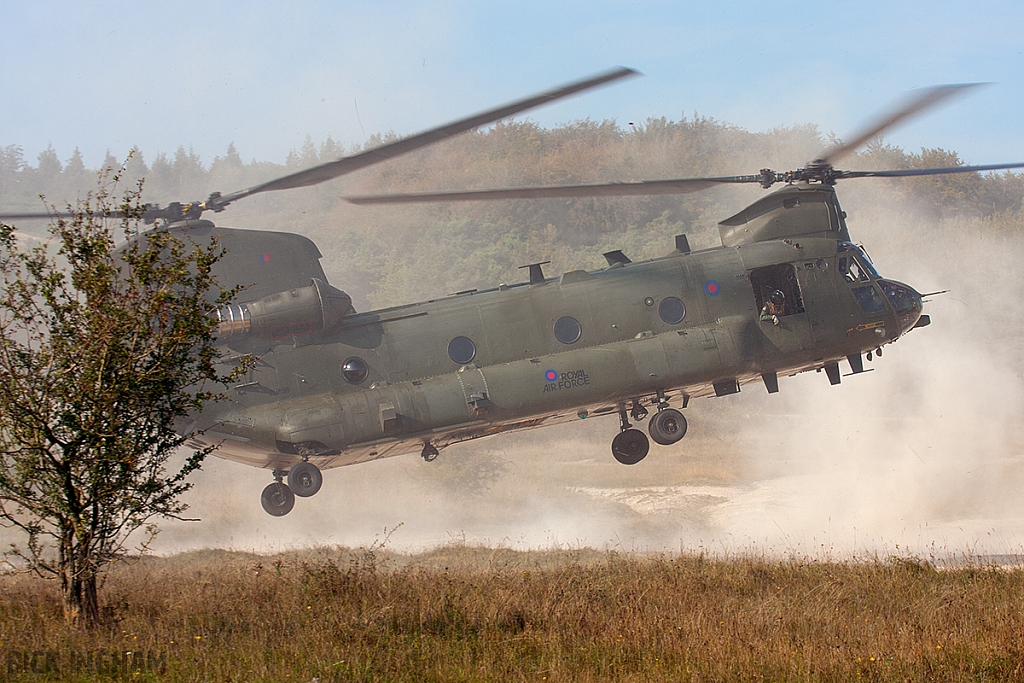 Boeing Chinook HC4 - ZH896 - RAF