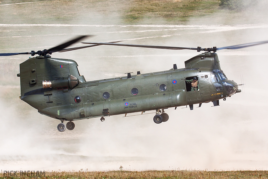 Boeing Chinook HC4 - ZH894 - RAF