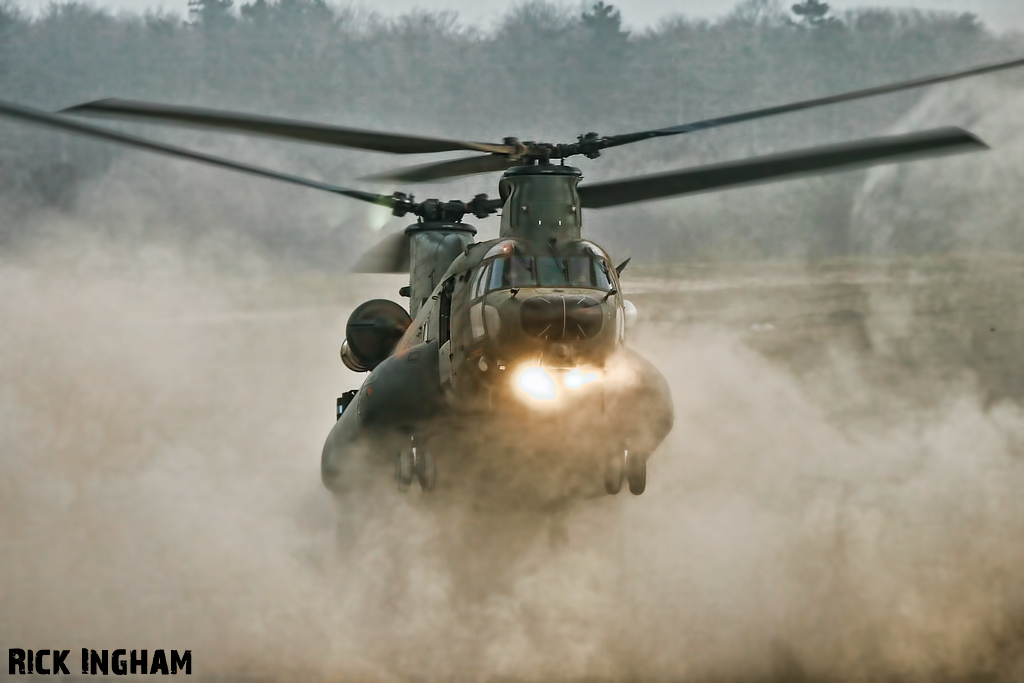 Boeing Chinook HC3 - ZH899 - RAF