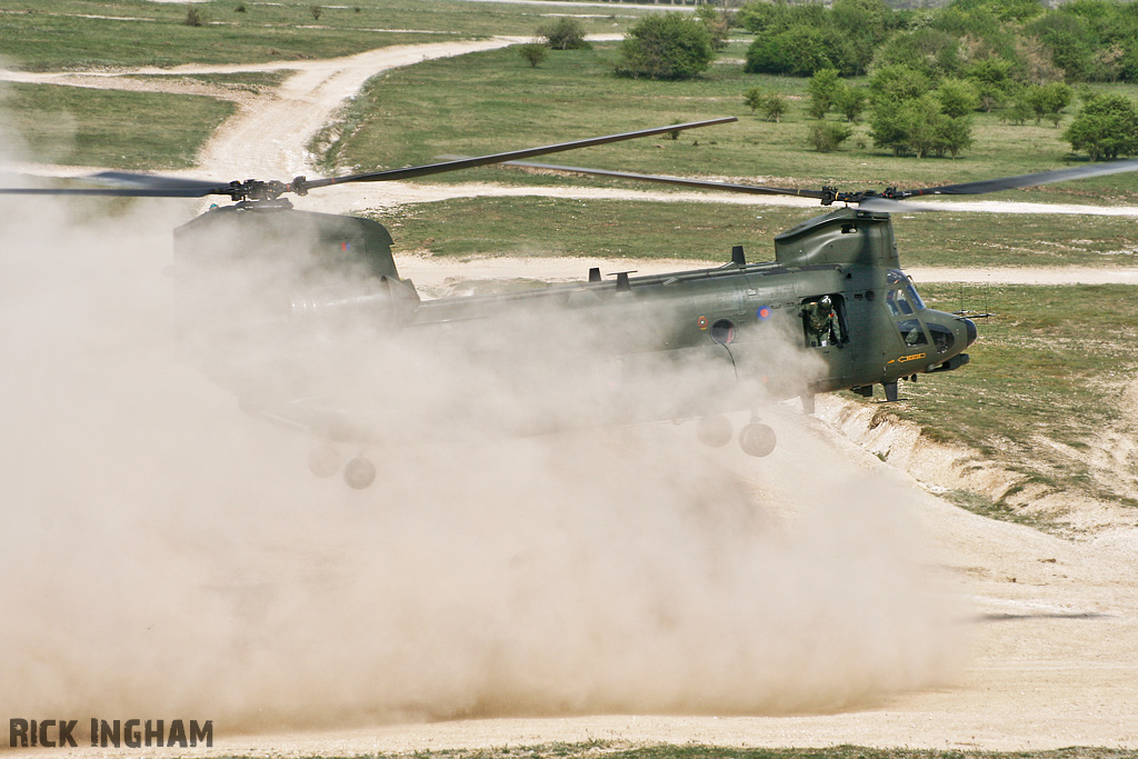 Boeing Chinook HC3 - ZH897 - RAF