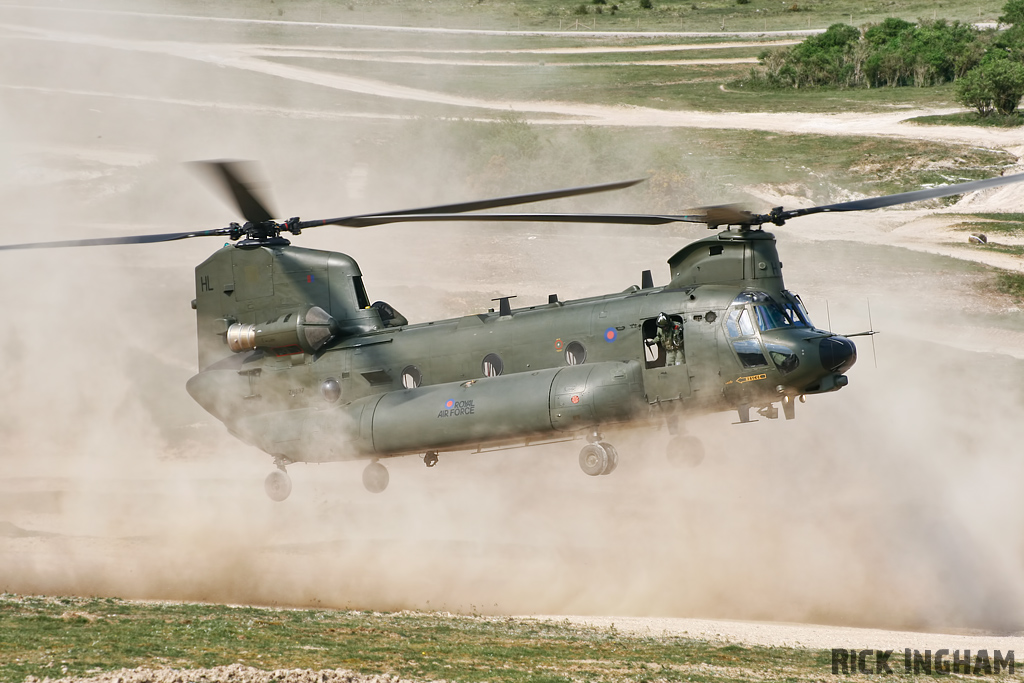 Boeing Chinook HC3 - ZH897 - RAF