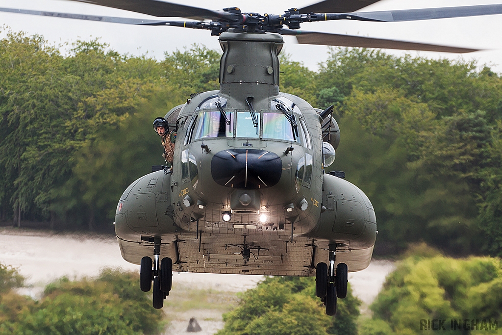 Boeing Chinook HC3 - ZH897 - RAF