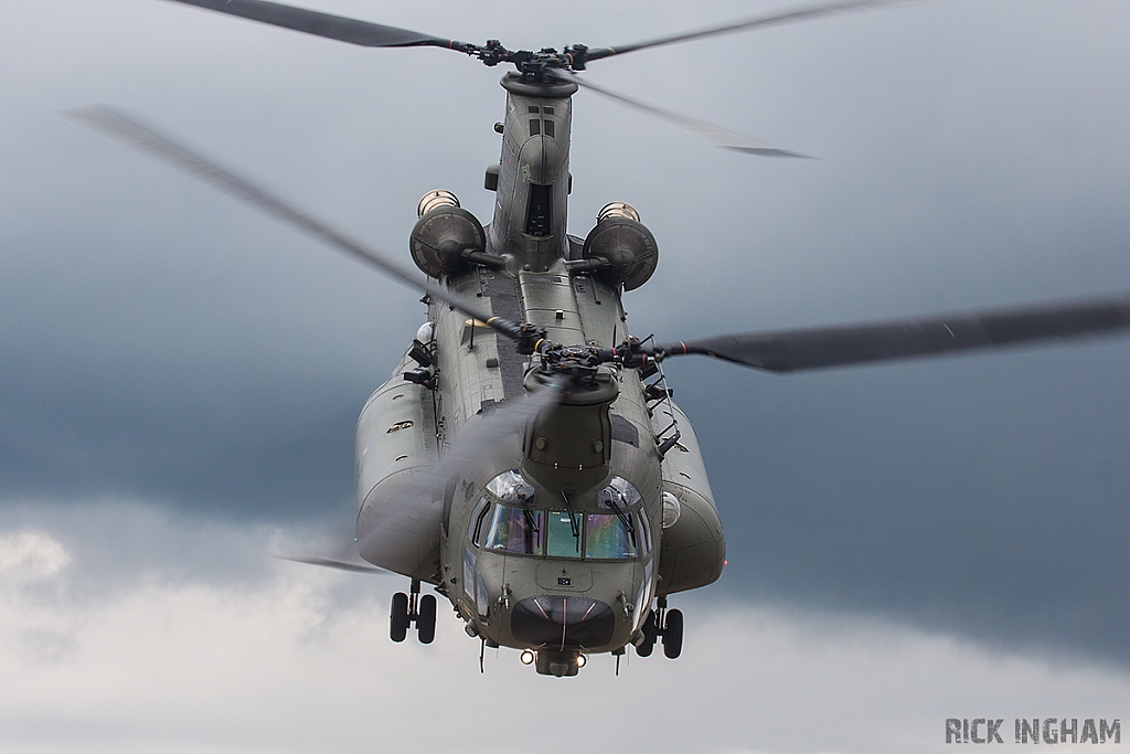 Boeing Chinook HC3 - ZH897 - RAF