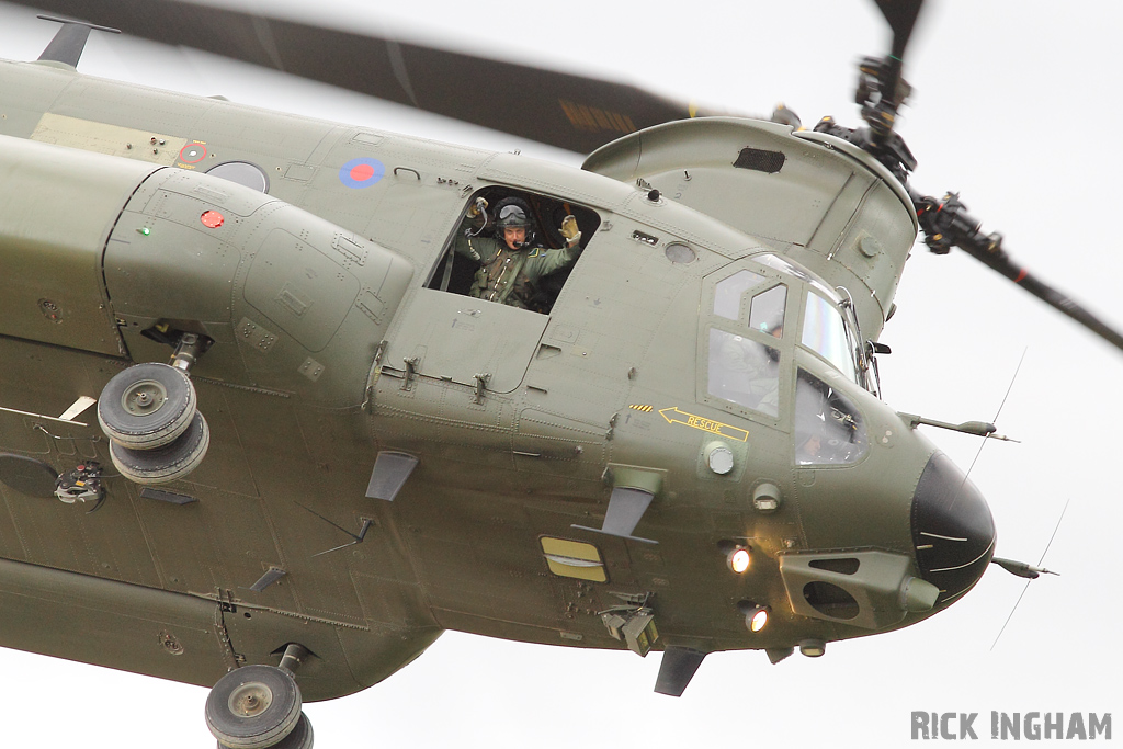 Boeing Chinook HC3 - ZH904 - RAF