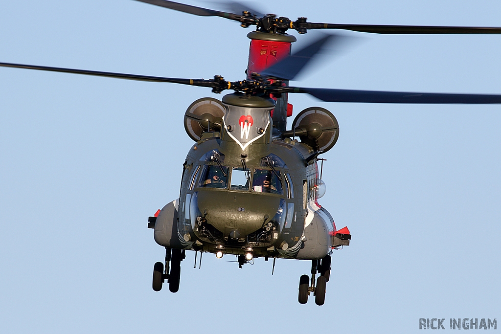 Boeing Chinook HC4 - ZA712 - RAF