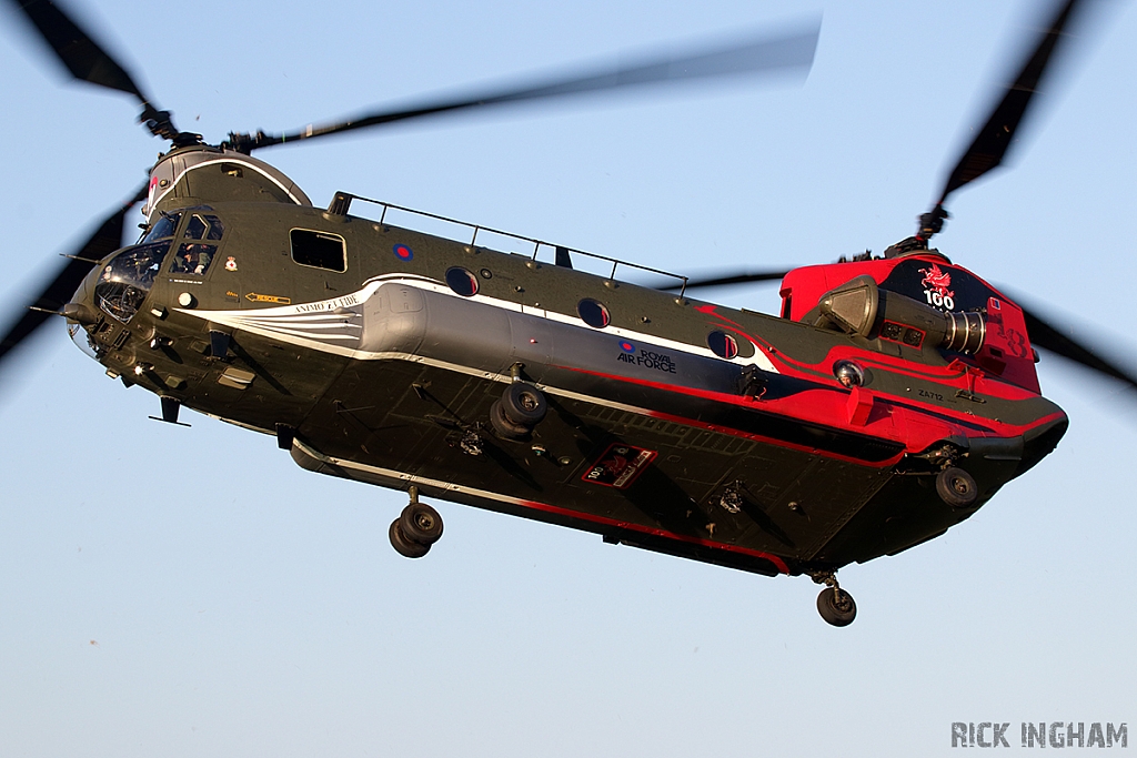 Boeing Chinook HC4 - ZA712 - RAF