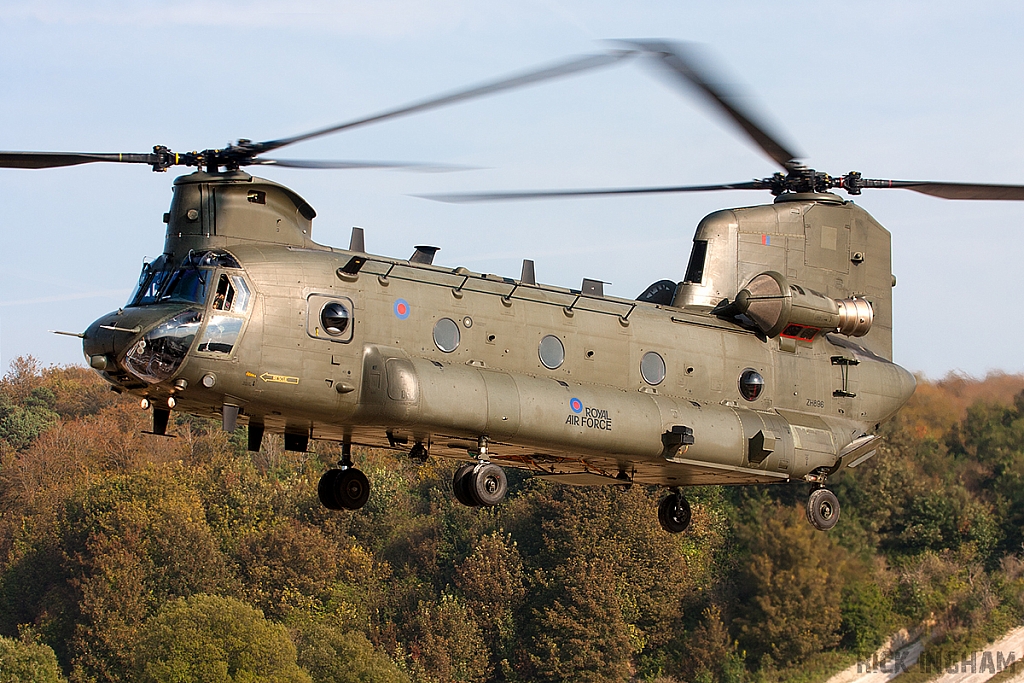 Boeing Chinook HC4 - ZH896 - RAF