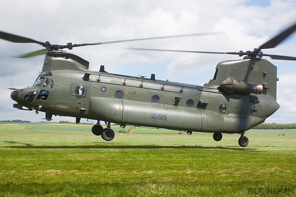 Boeing Chinook HC3 - ZH901 - RAF