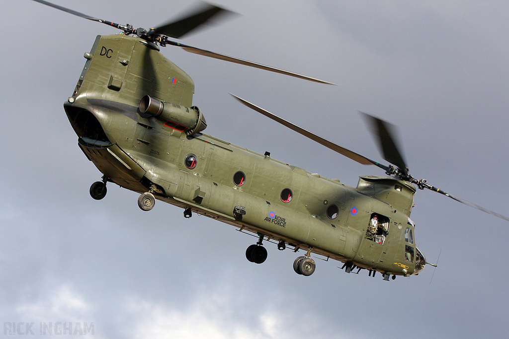 Boeing Chinook HC2 - ZD575/DC - RAF