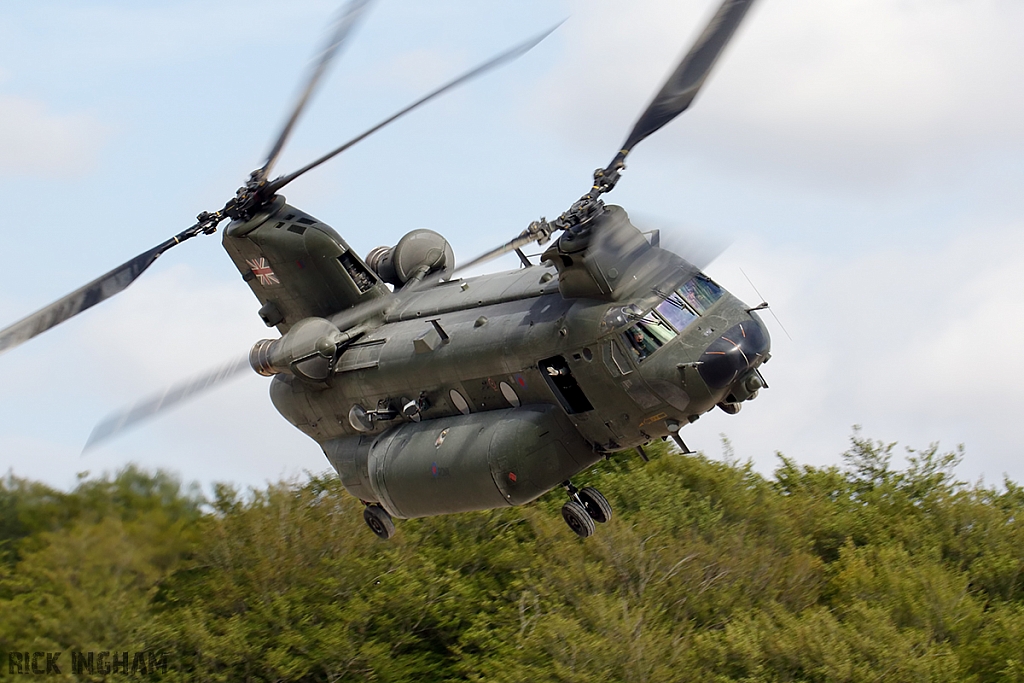 Boeing Chinook HC3 - ZH898 - RAF