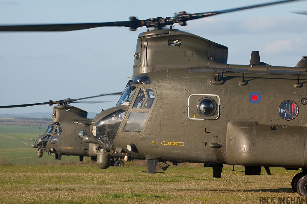 Boeing Chinook HC4 - ZA670 - RAF