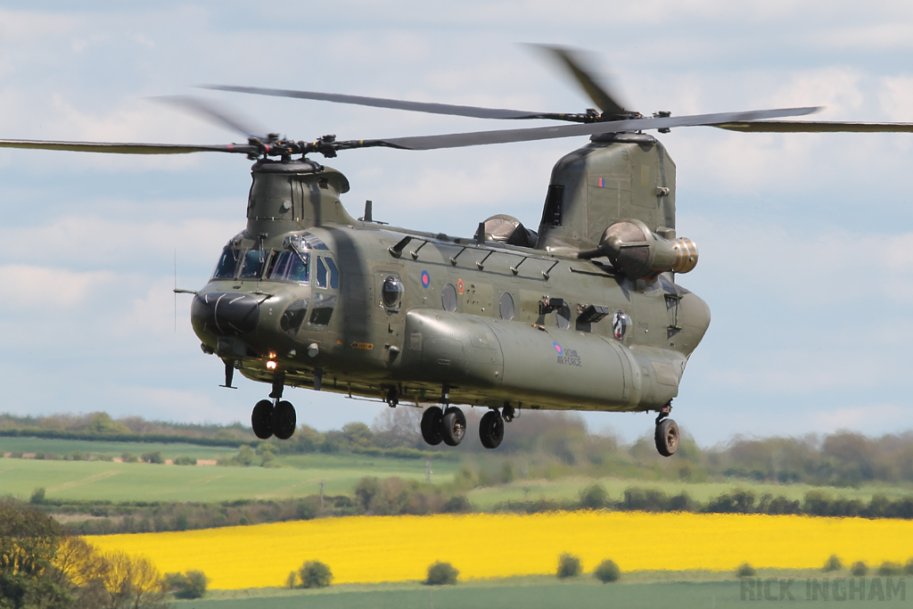 Boeing Chinook HC3 - ZH902 - RAF