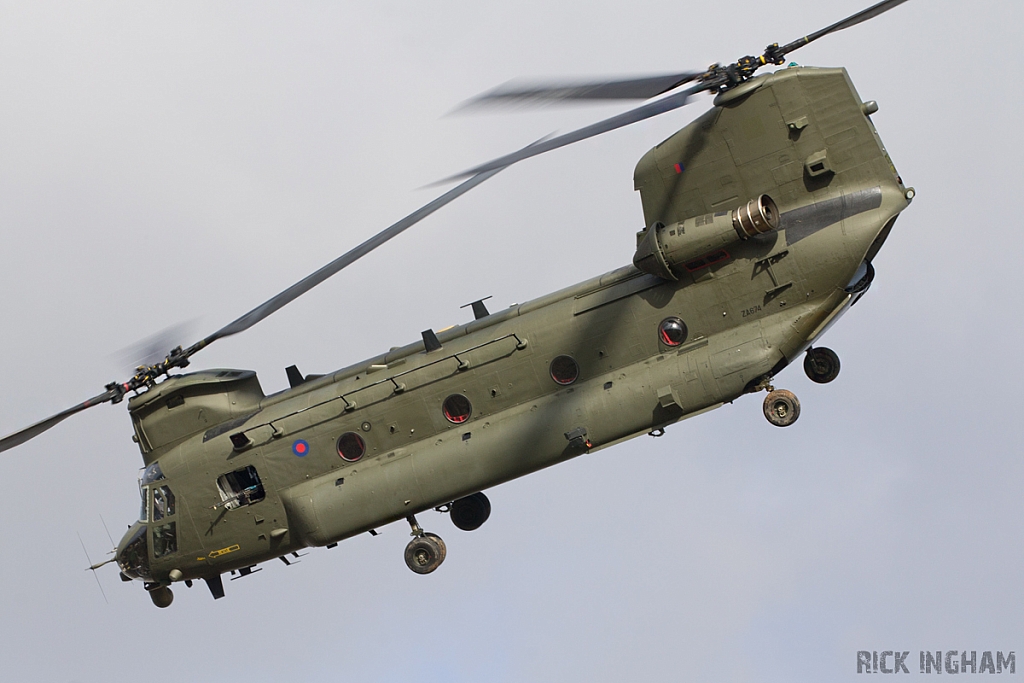 Boeing Chinook HC2 - ZA674 - RAF