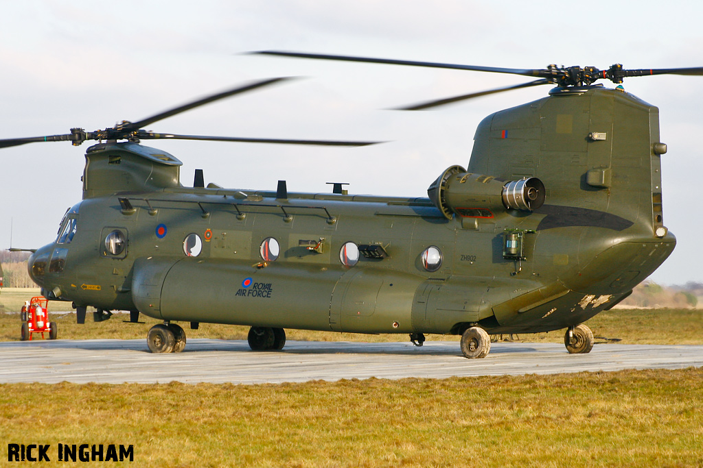 Boeing Chinook HC3 - ZH902  - RAF