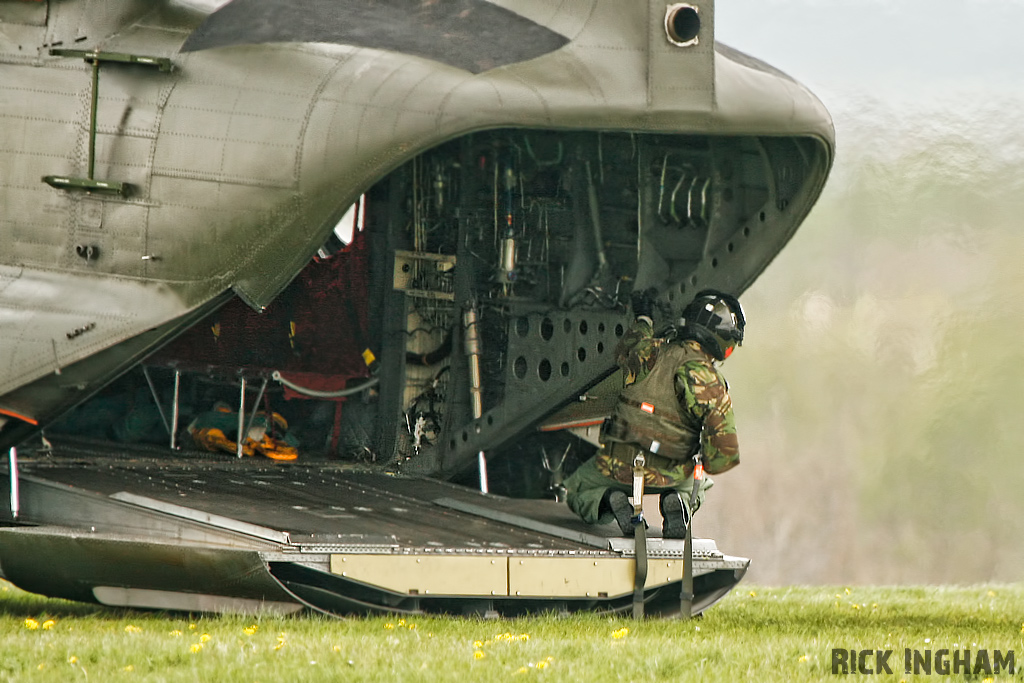 Boeing Chinook HC3 - ZH897/HL - RAF