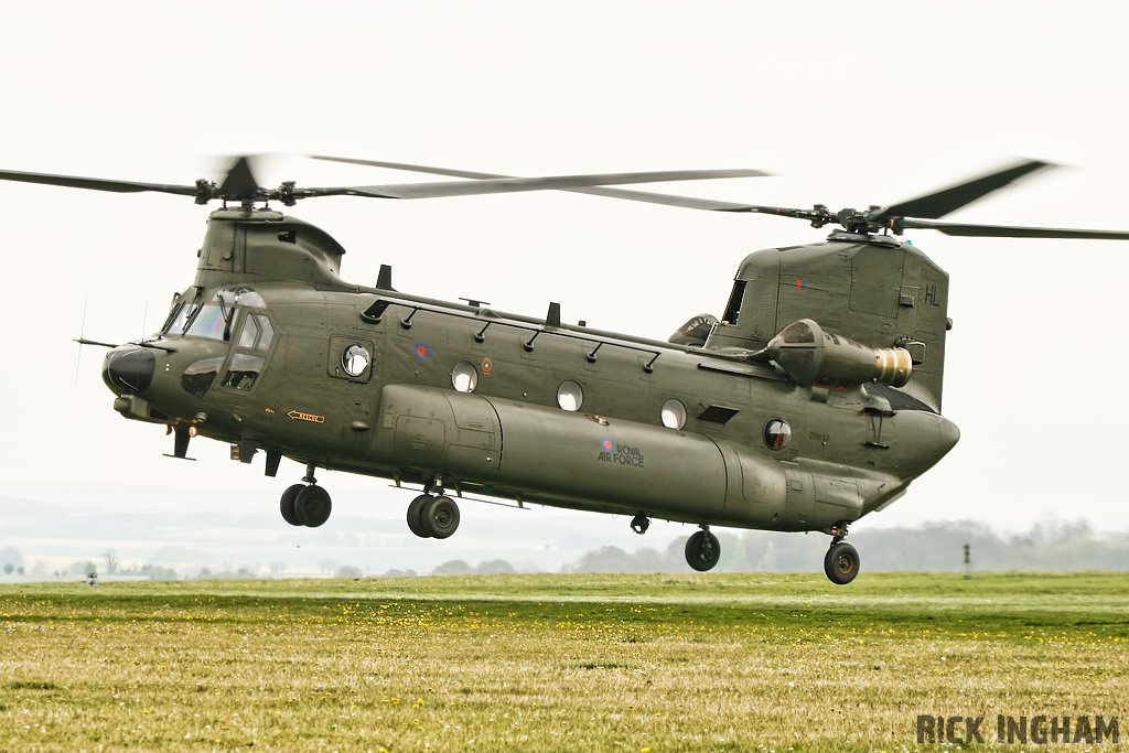 Boeing Chinook HC3 - ZH897/HL - RAF