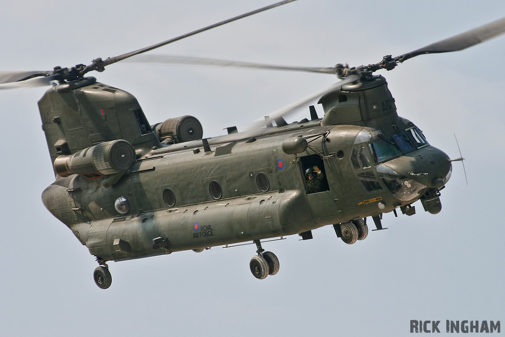 Boeing Chinook HC2 - ZA679/AG - RAF