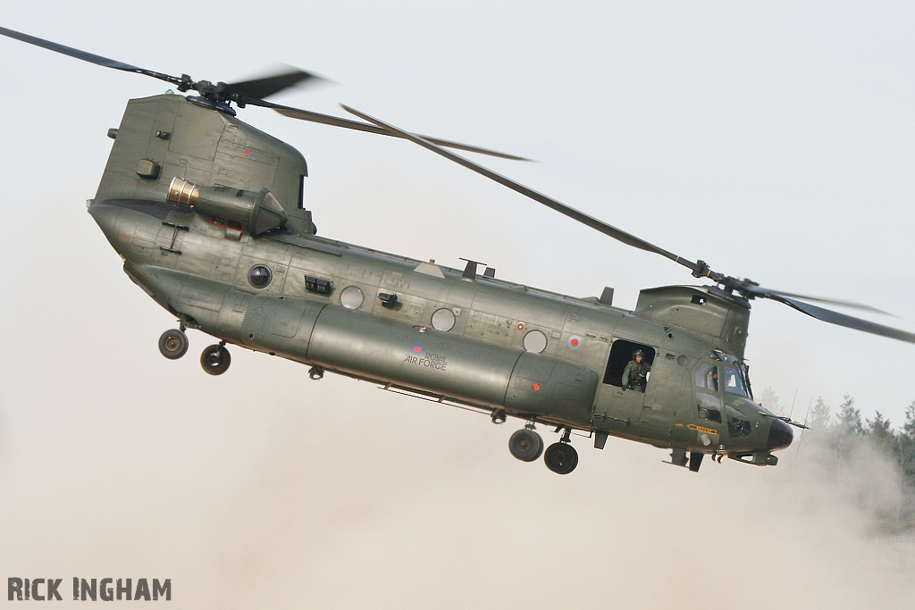 Boeing Chinook HC3 - ZH901 - RAF