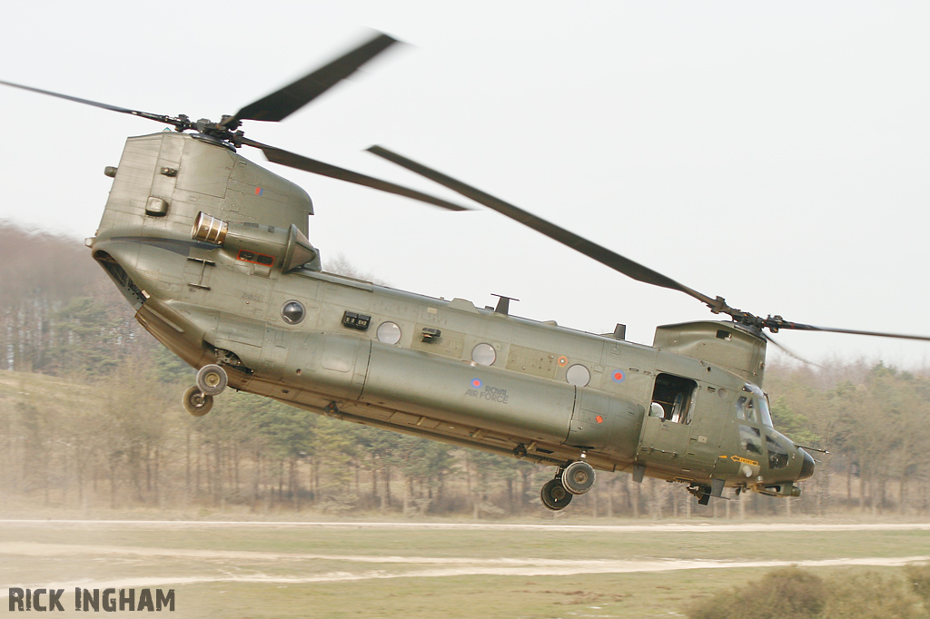 Boeing Chinook HC3 - ZH901 - RAF