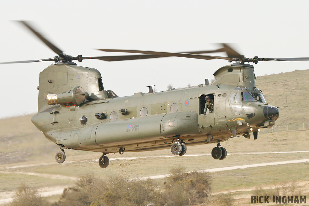 Boeing Chinook HC3 - ZH901 - RAF