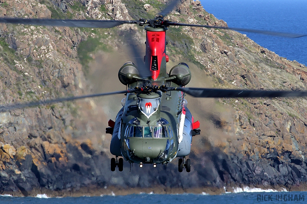 Boeing Chinook HC4 - ZA712 - RAF