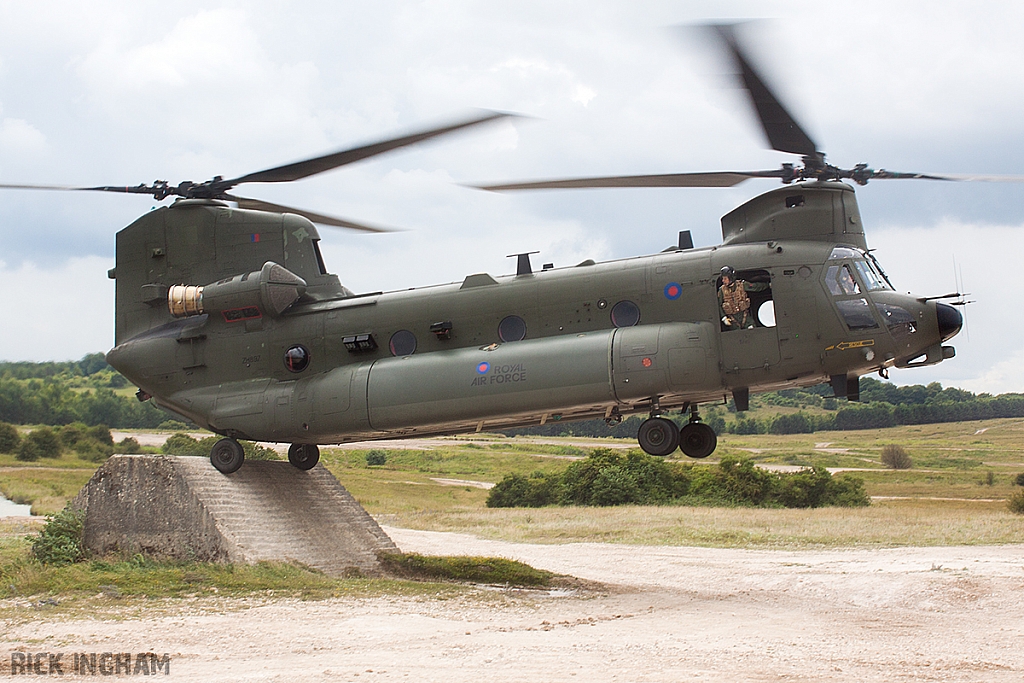 Boeing Chinook HC3 - ZH897 - RAF