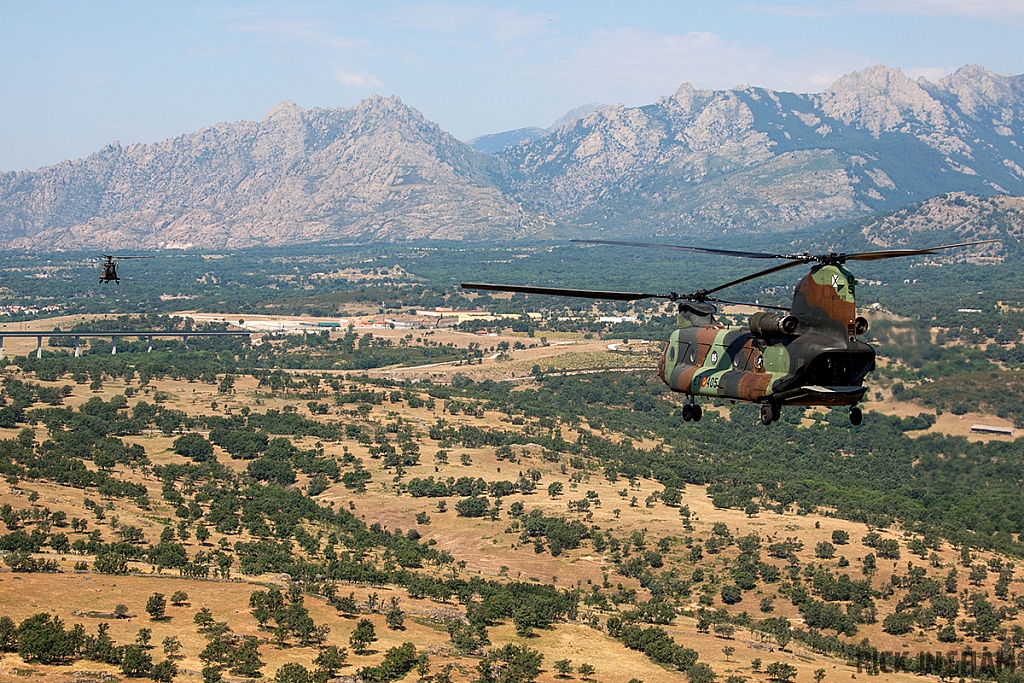 Boeing CH47D Chinook - HT.17-05 / ET-405 - Spanish Army