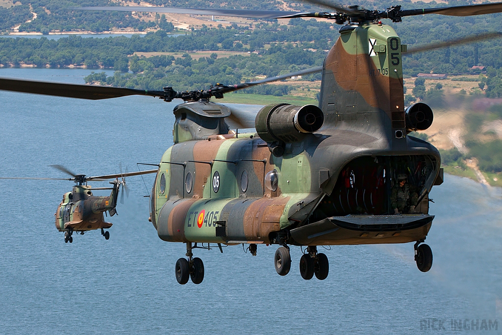 Boeing CH47D Chinook - HT.17-05 / ET-405 - Spanish Army