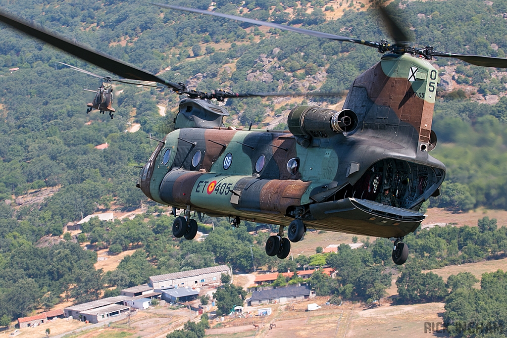 Boeing CH47D Chinook - HT.17-05 / ET-405 - Spanish Army