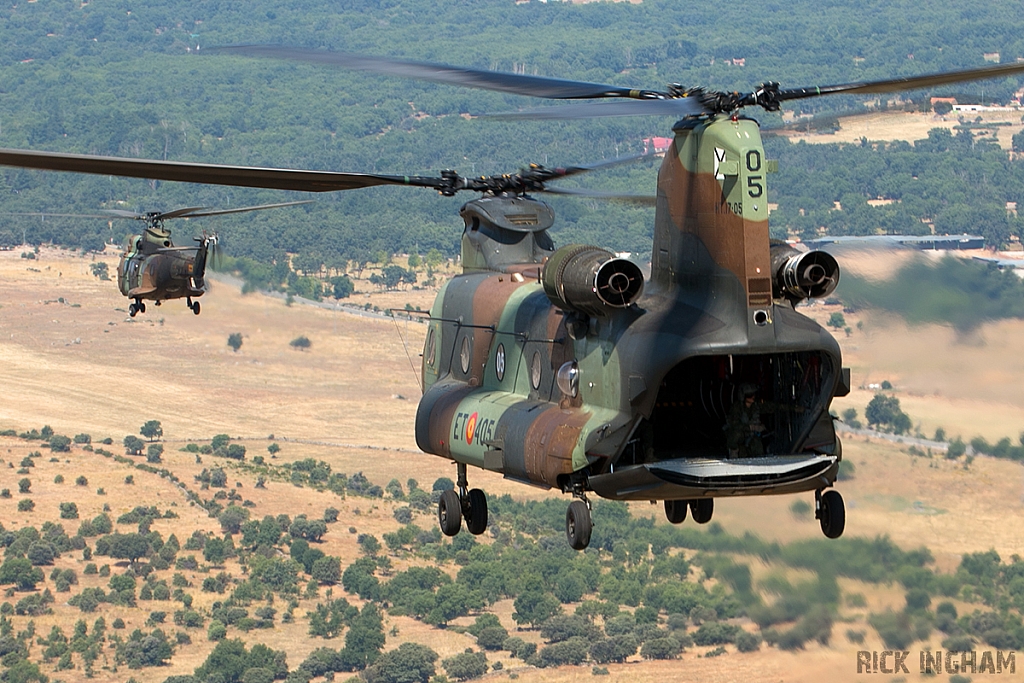 Boeing CH47D Chinook - HT.17-05 / ET-405 - Spanish Army