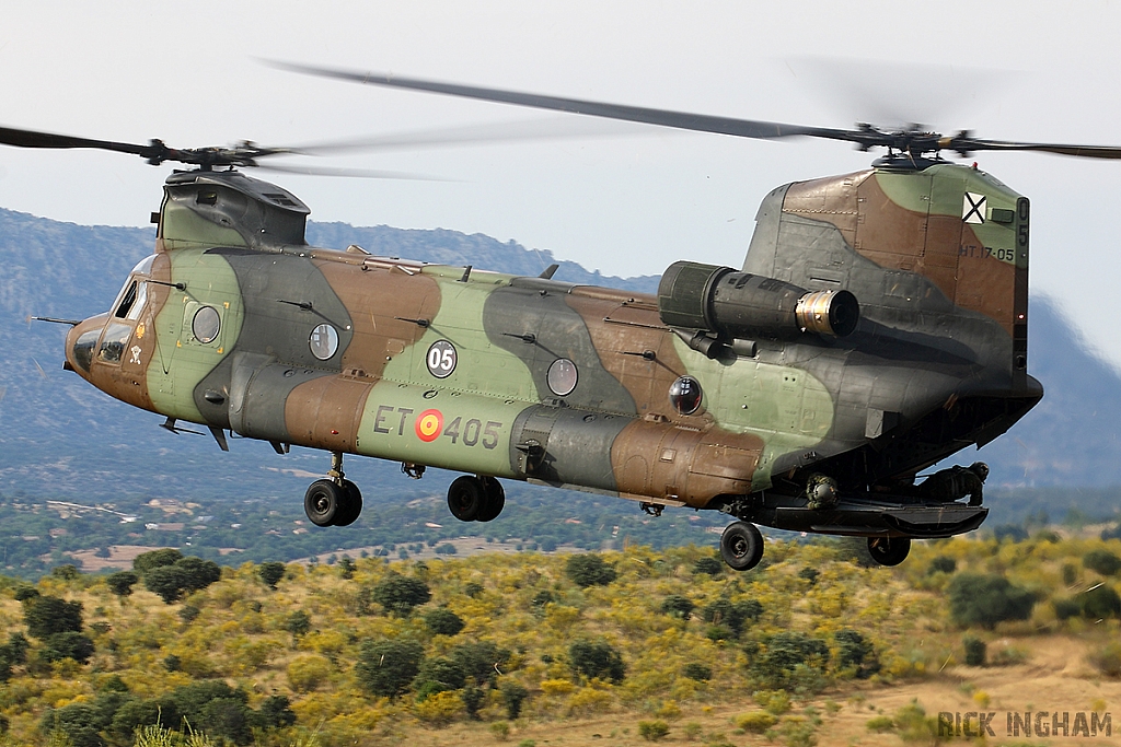 Boeing CH47D Chinook - HT.17-05 / ET-405 - Spanish Army