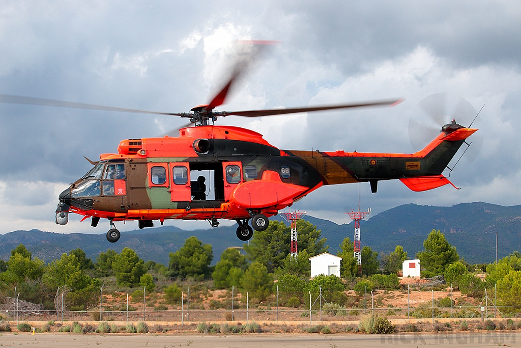 Eurocopter AS532AL Cougar - HU.27-01 / ET-668 - Spanish Army