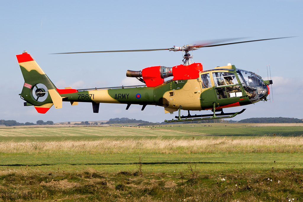 Westland Gazelle AH1 - ZB671 - AAC