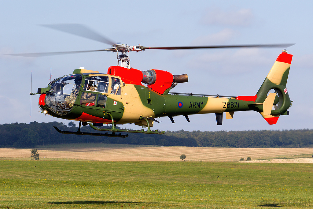 Westland Gazelle AH1 - ZB671 - AAC